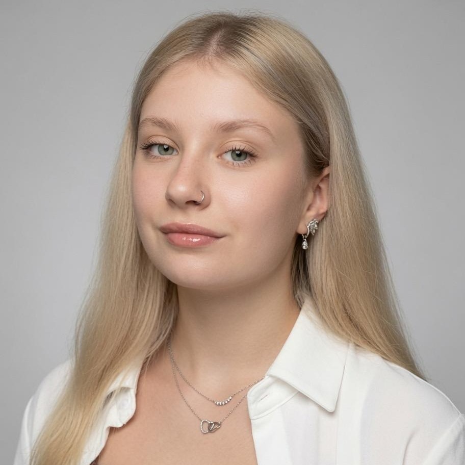 Allianz Versicherung Olaf Titze Nordhausen - Auszubildende Anna Rabosh