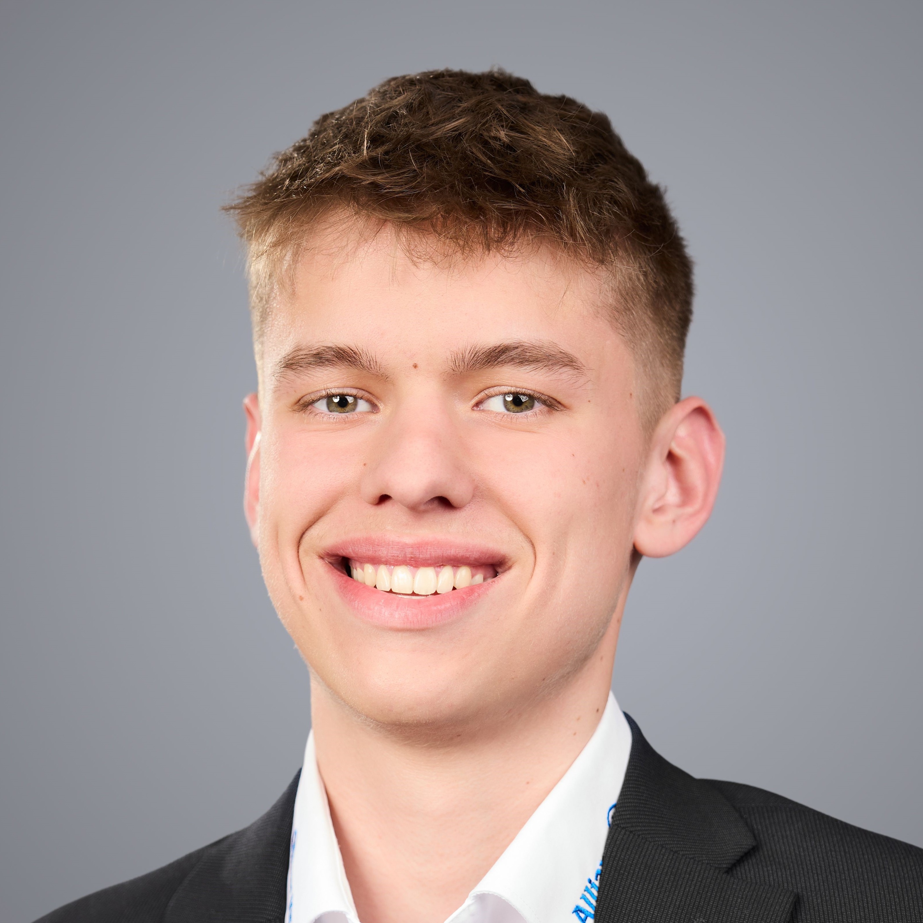 Allianz Versicherung Oliver Klüh Grebenhain - felix 