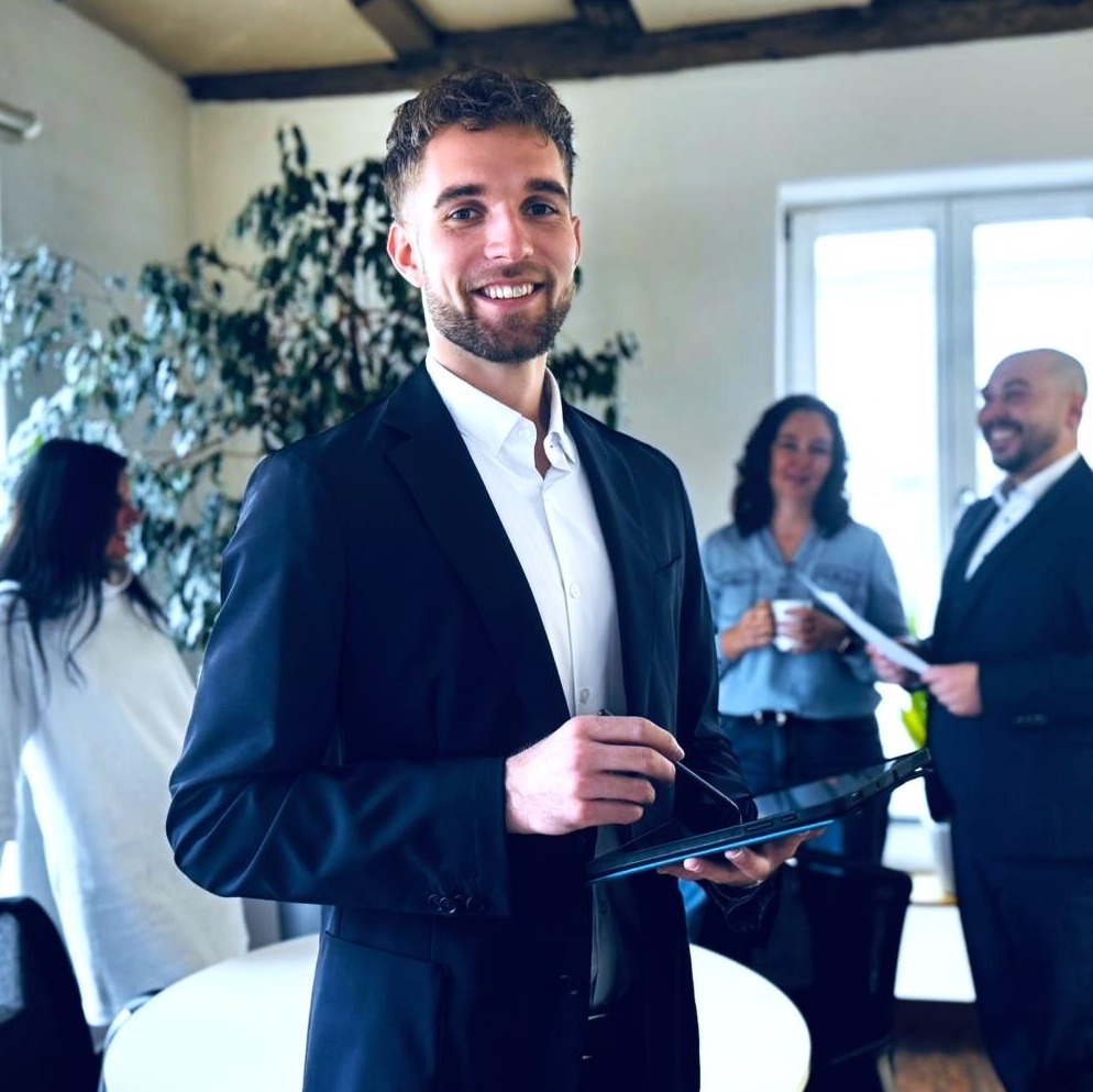 Allianz Versicherung Peter Brugger Dettingen - Tom Irion