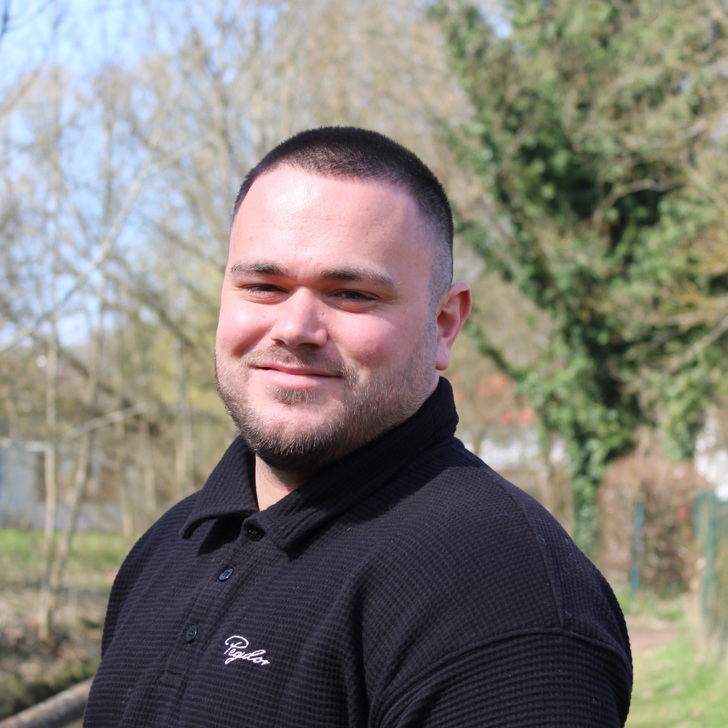 Allianz Versicherung Ralf Kaefer Wallhalben - Mitarbeiter Dominik Sefrin Profilbild