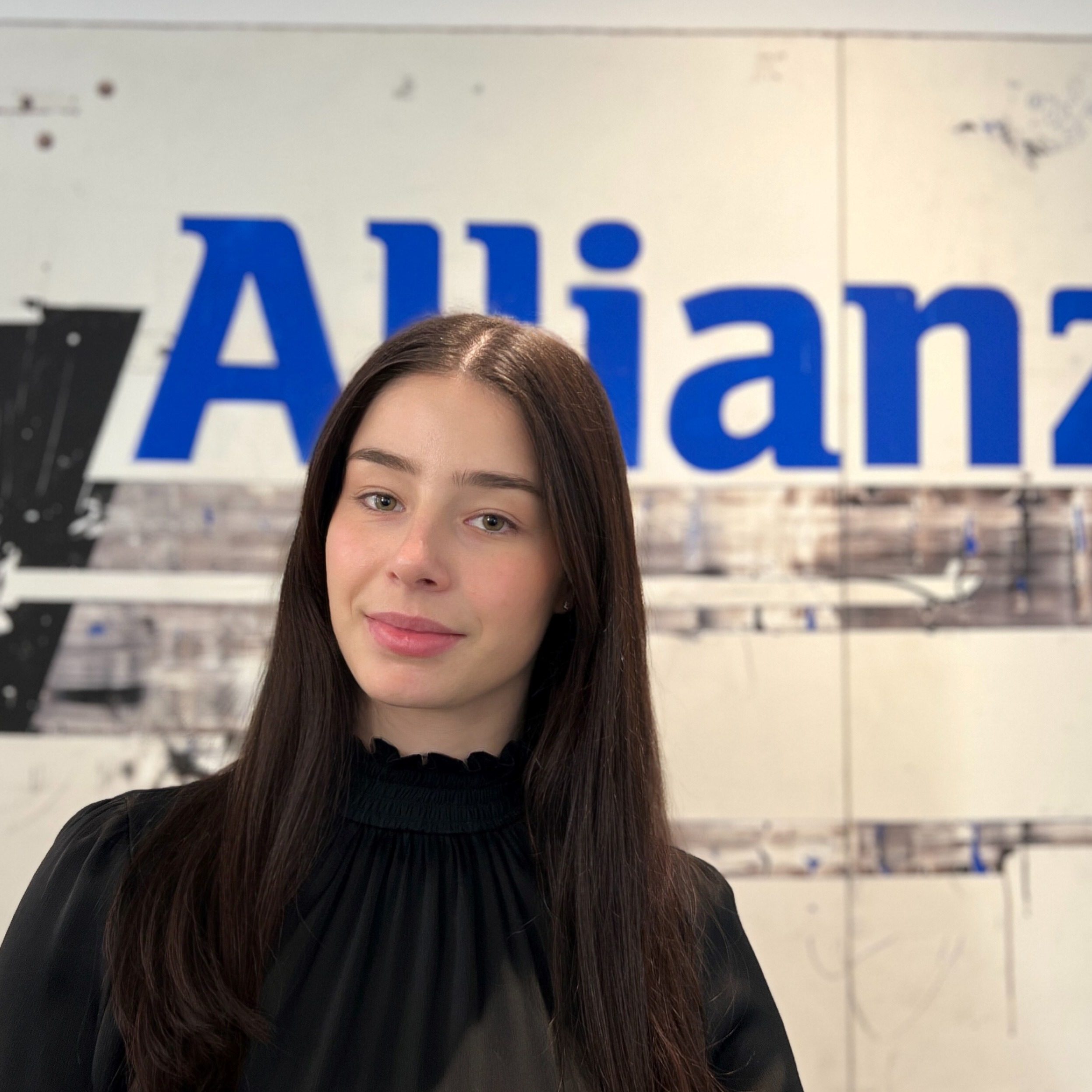 Allianz Versicherung Robert Sibold Ehrenkirchen - Kundenberaterin