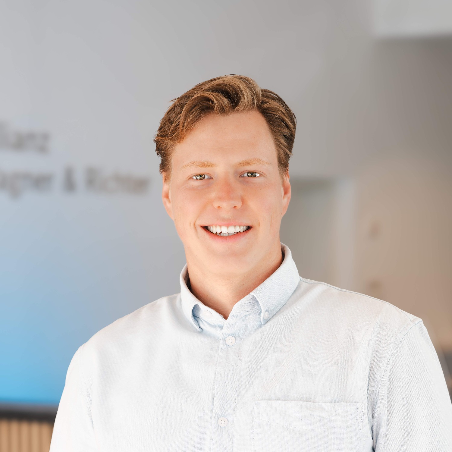 Allianz Versicherung Robin Richter Eschenburg - Robin Richter