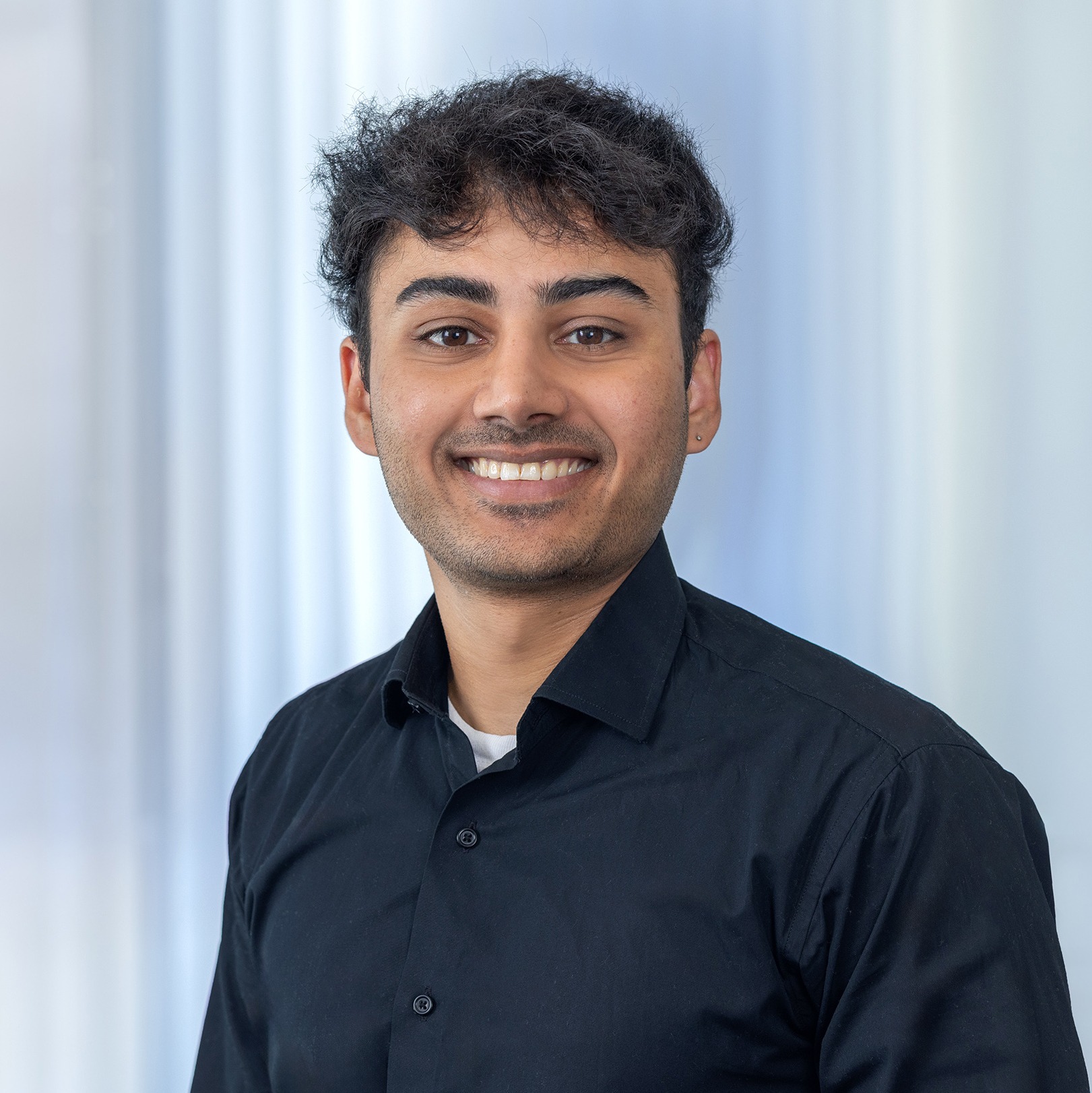 Allianz Versicherung Roger Beckmann Hiddenhausen - Ahmed Mustafa Auszubildender Allianz