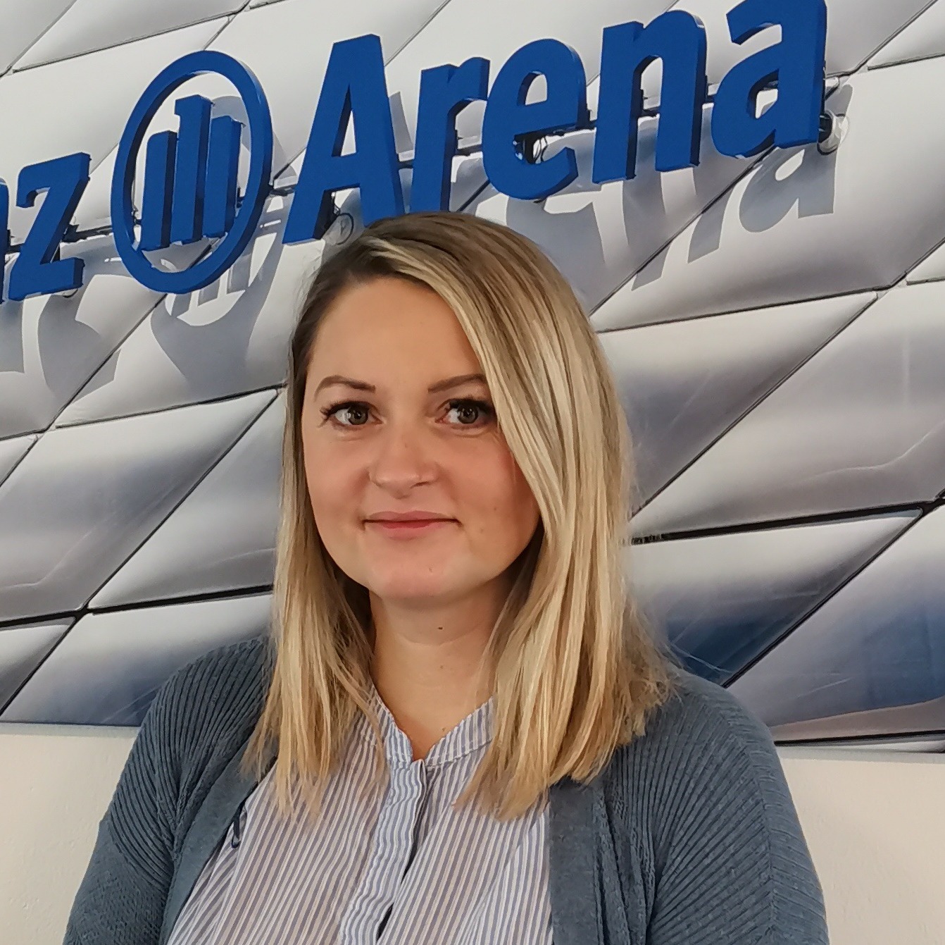 Allianz Versicherung Roman Luft Großenkneten - Kristina