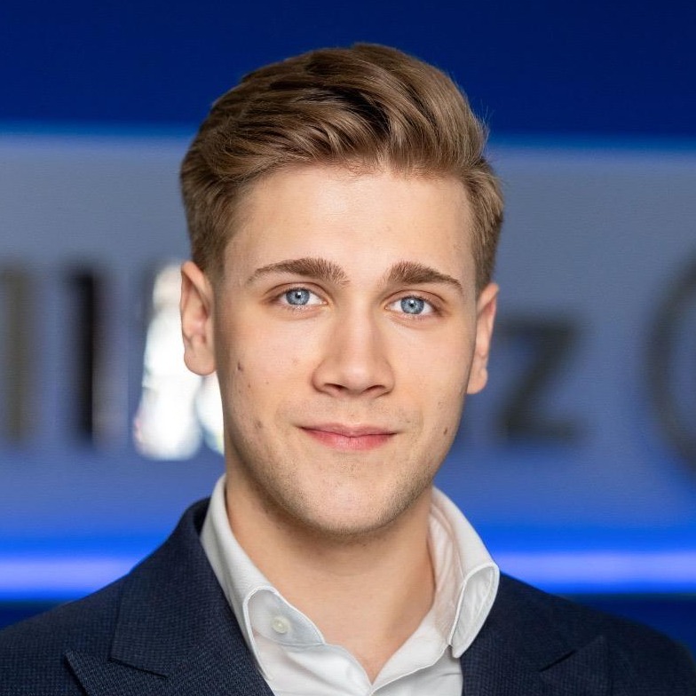 Allianz Versicherung Versicherungs-Finanzhaus Ballwanz KG Rouven Ballwanz Berlin - Anton Shatov