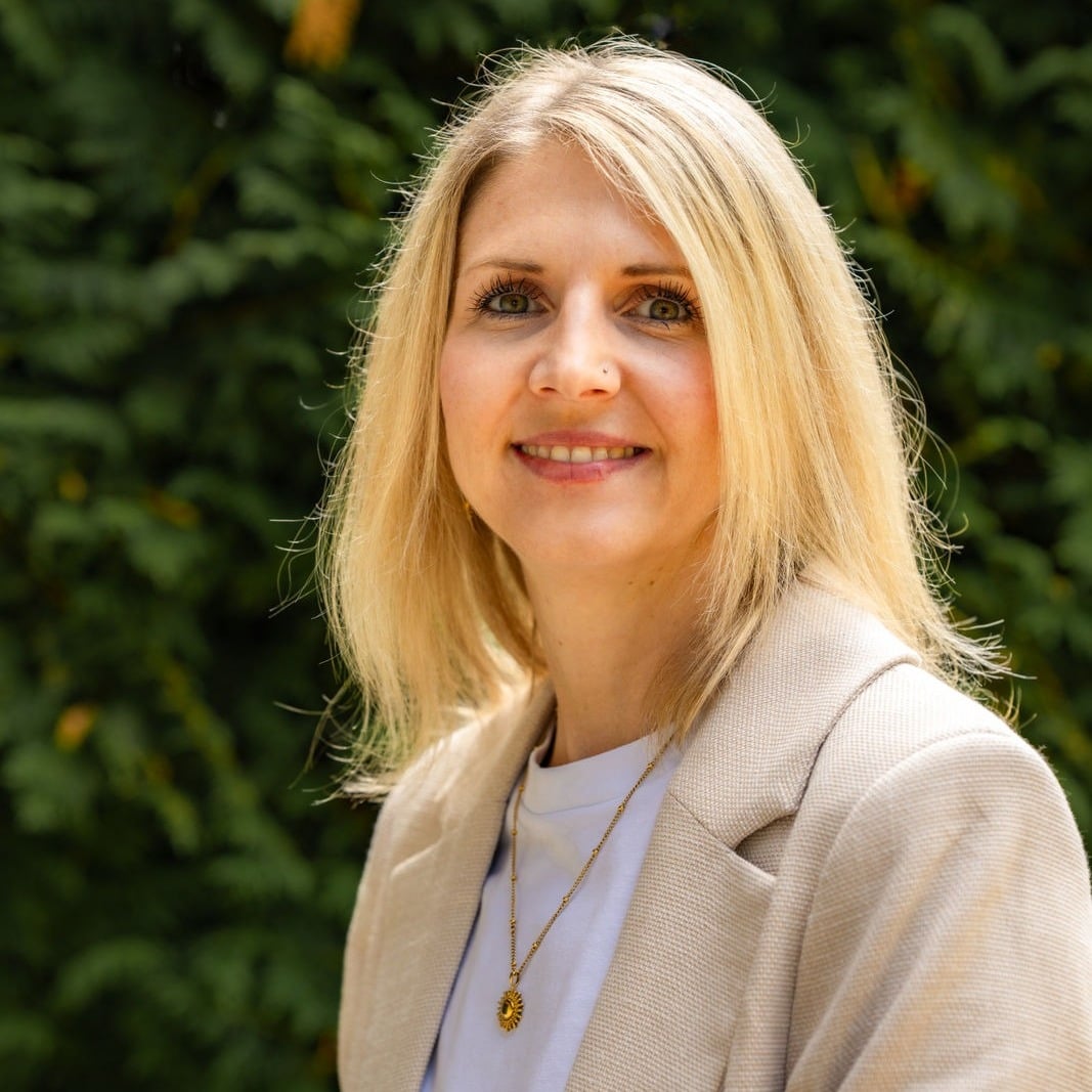 Allianz Versicherung Sabine Knott-Haltmair Weyarn - Stephanie Dettendorfer