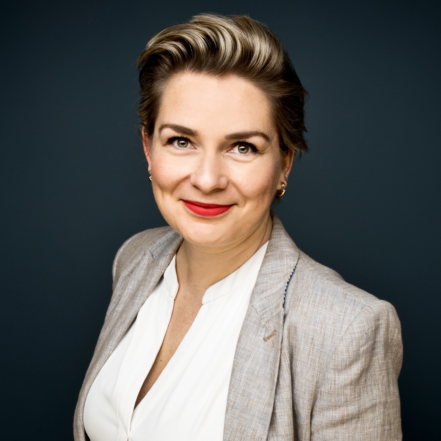 Allianz Versicherung Sarah Trommler Bitterfeld-Wolfen - Allianz Sarah Trommler Bitterfeld Wolfen Muldestausee Tierkrankenversicherung Vorsorge Pflegerente Risikoabsicherung 