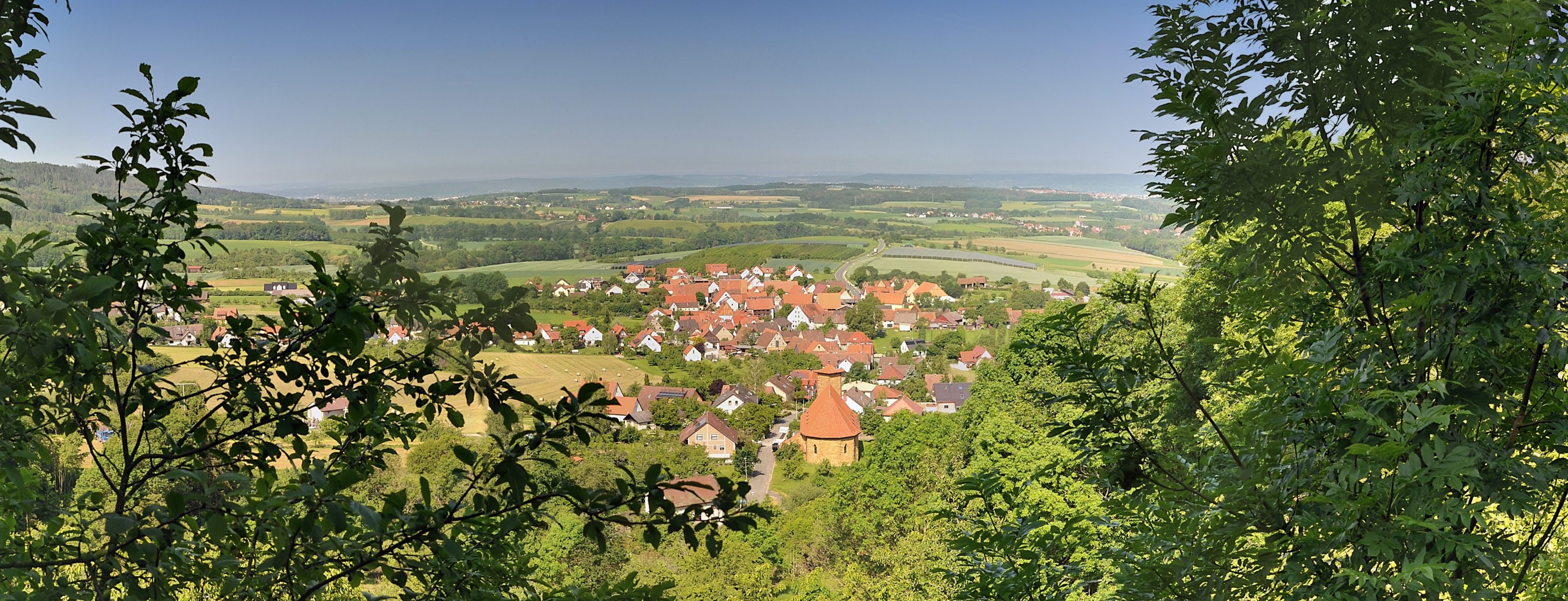 Allianz Versicherung Schmitt Kunreuth - Frühling in Maigisch