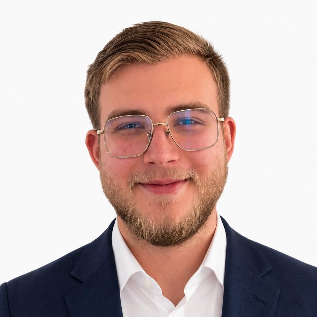 Allianz Versicherung Tobias Schubert Frankfurt Oder - Allianz Auszubildender Levi Tyler Zech