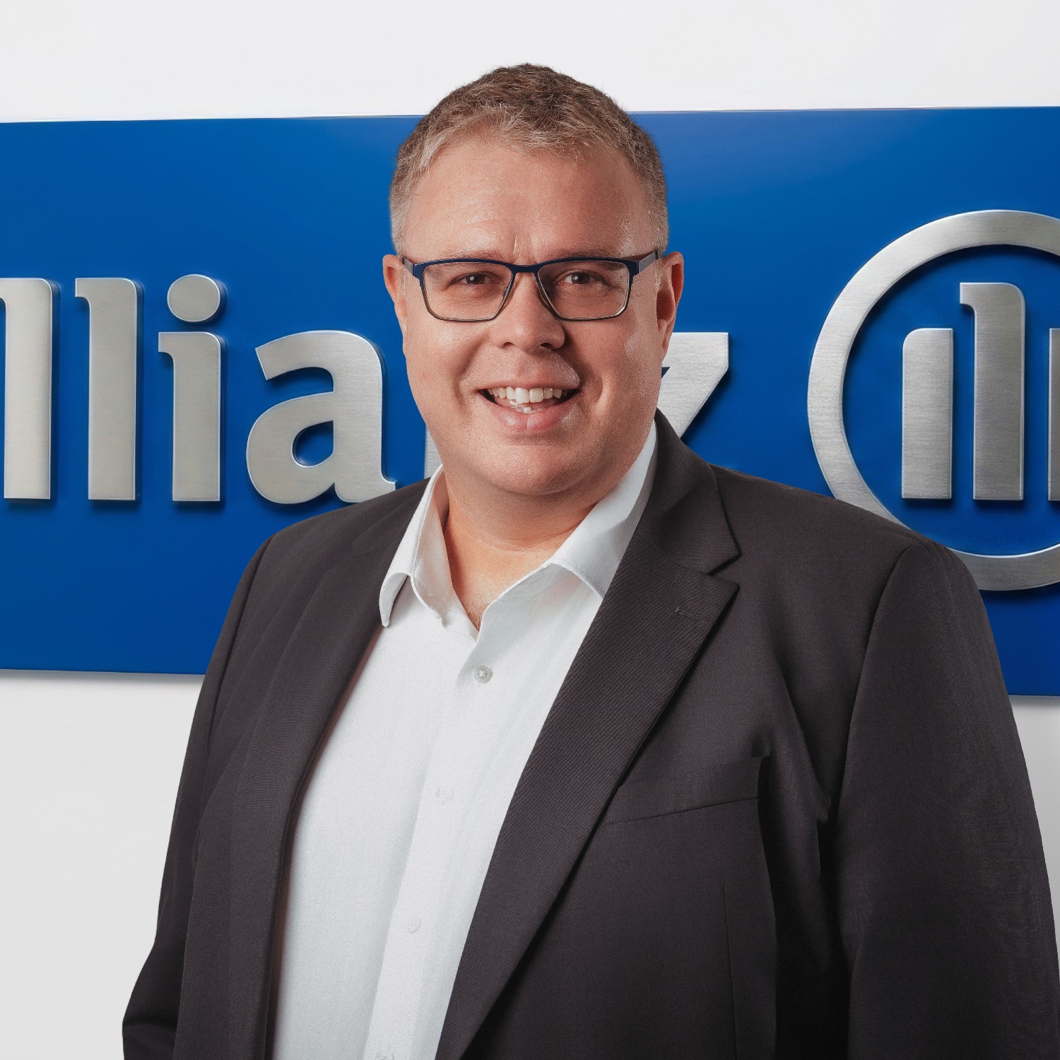 Allianz Versicherung Sebastian Buschlinger Frankfurt am Main - Generalvertreter Sebastian Buschlinger 