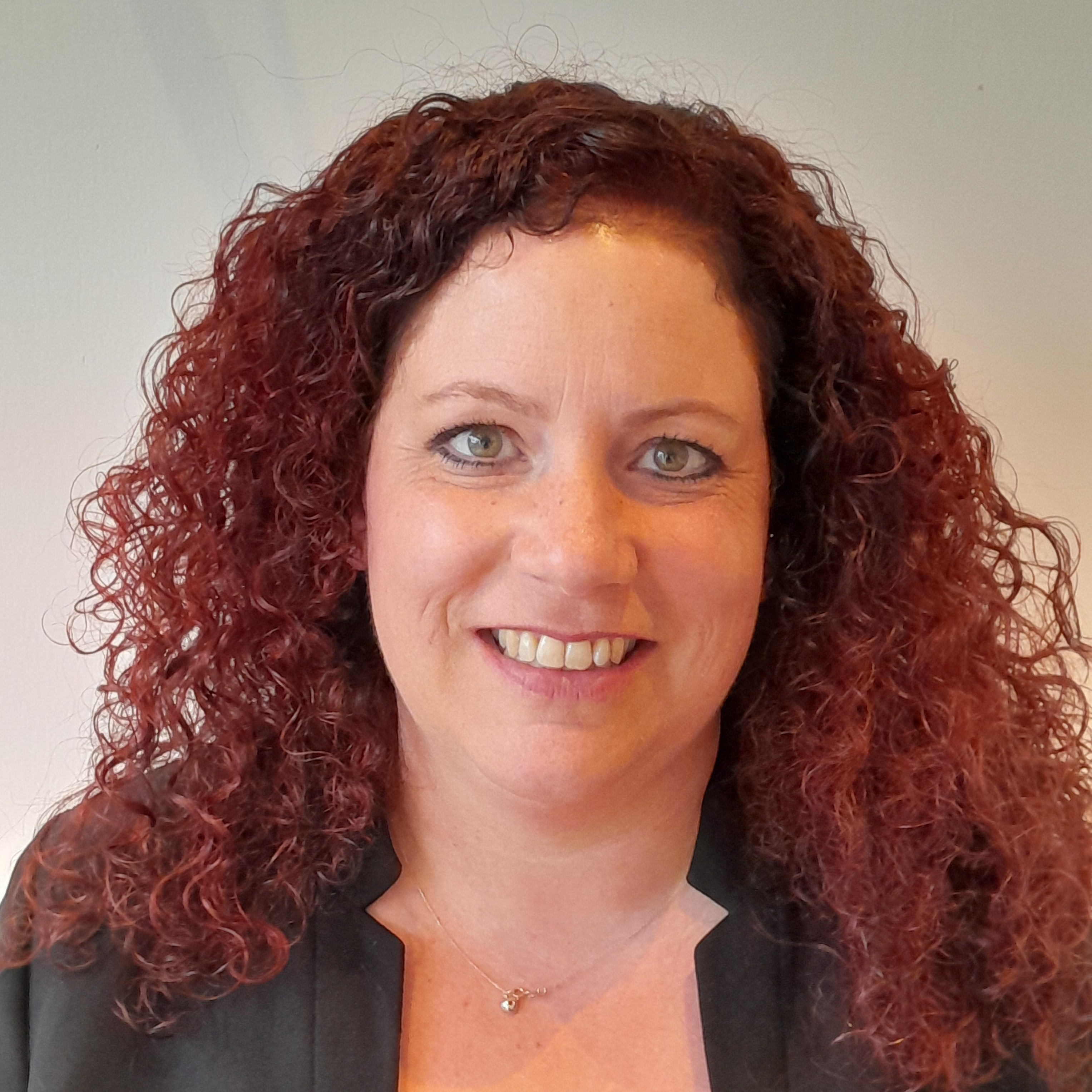 Allianz Versicherung Sebastian Rogge Bonn - Anika