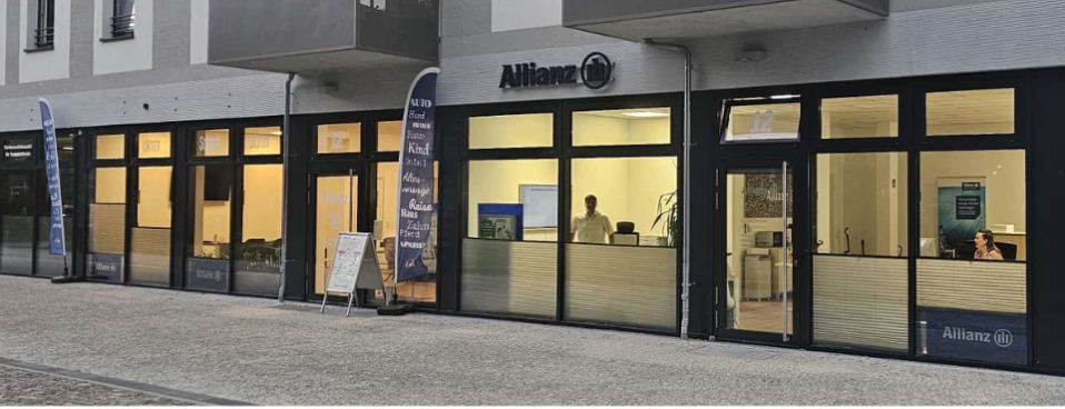 Allianz Versicherung Sebastian Volkmann Berlin - Agentur - Marzahn