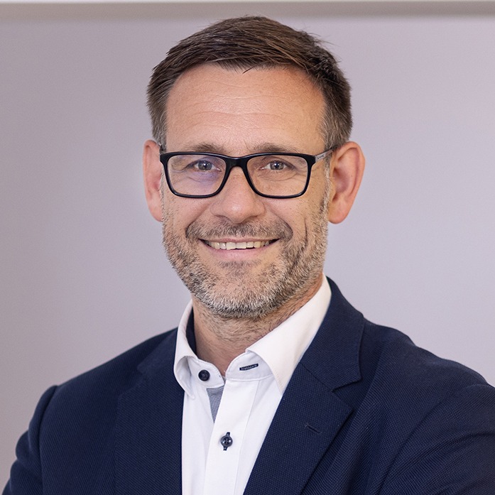 Allianz Versicherung Stefan Festner München - Michael Kleindienst