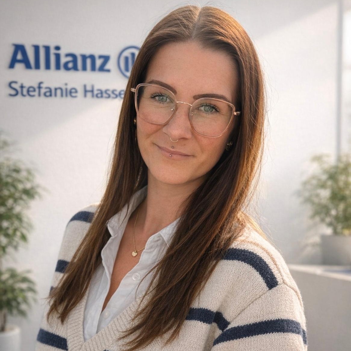 Allianz Versicherung Stefanie Hasse Bitterfeld-Wolfen - Julia Stegmüller