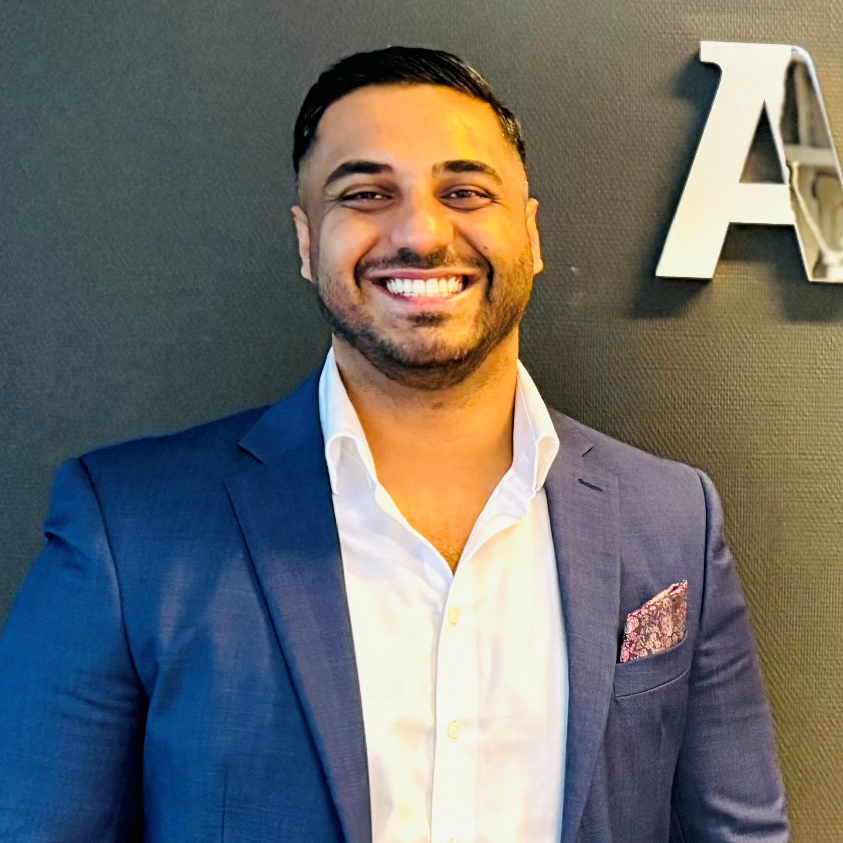 Allianz Versicherung Sulayman Nasimi Hamburg - Profilbild