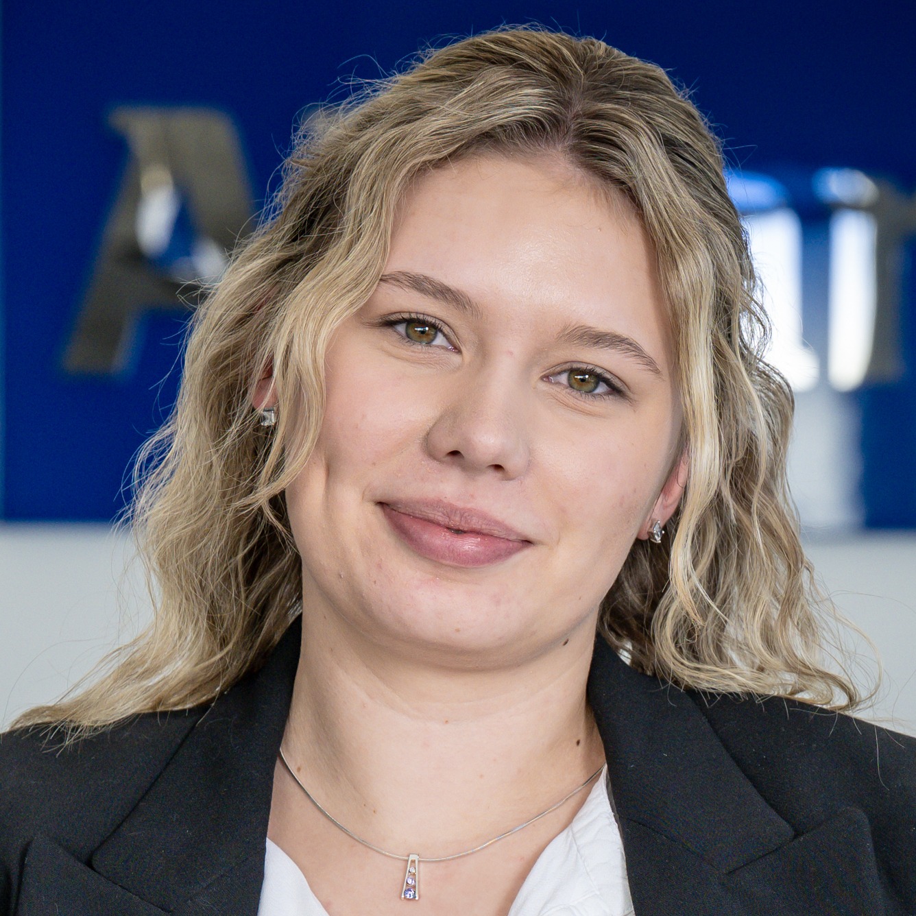 Allianz Versicherung Richard Oswald Marktheidenfeld - Tamara Schömig Auszubildende
