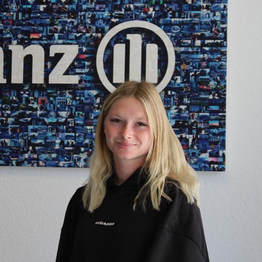 Allianz Versicherung Thomas Plenter Westoverledingen - Lara Kuiper