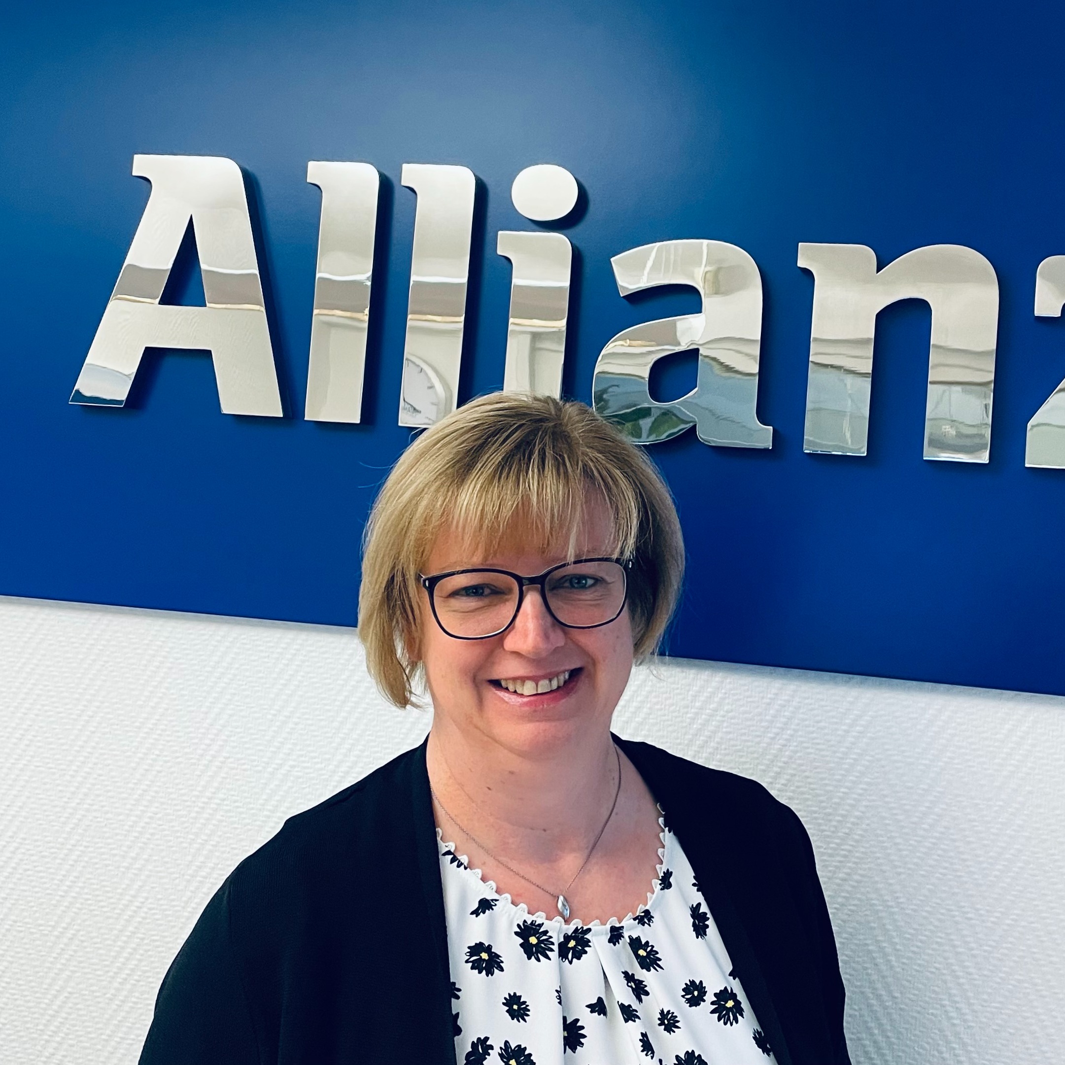 Allianz Versicherung Thorsten Wagner Hermeskeil - Allianz Versicherung Hermeskeil Büroleiterin