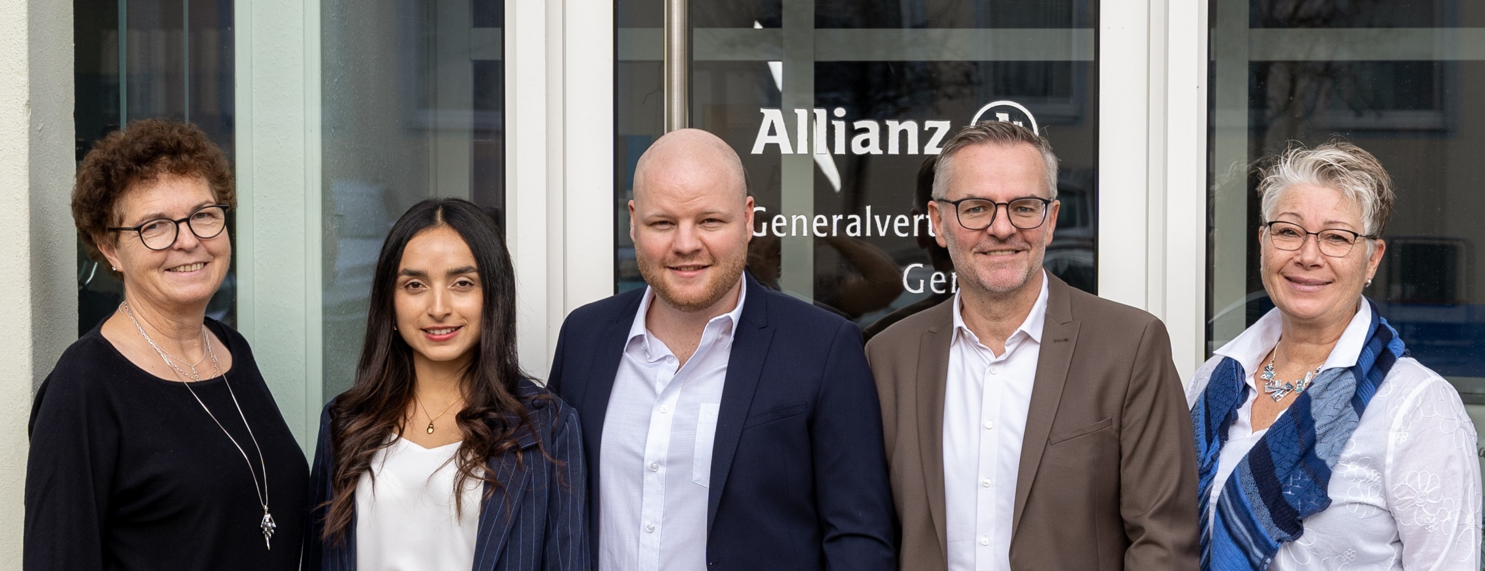 Allianz Versicherung Tobias Gerard Munderkingen - Das Team der Agentur Gerard