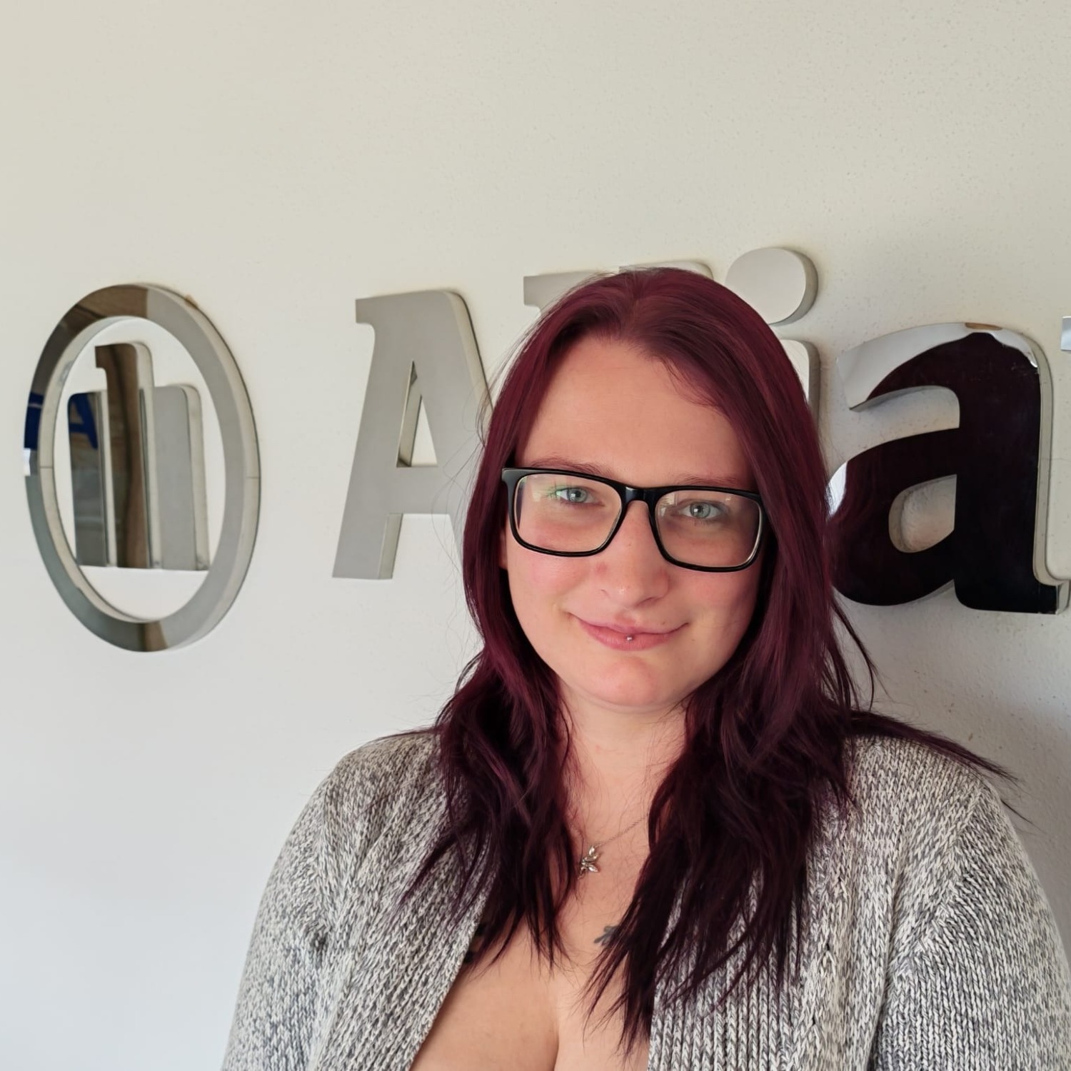 Allianz Versicherung Dane Andre Friedrich Ettenstatt - Michelle Scheithauer