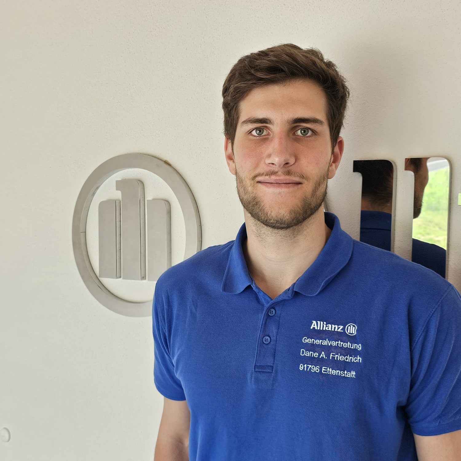 Allianz Versicherung Dane Andre Friedrich Ettenstatt - Luca Wörrlein