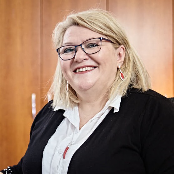 Allianz Versicherung Daniel Güttner Ahlen - Klaudia Tertlte