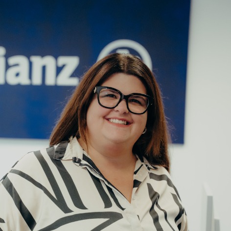 Allianz Versicherung Jörg Riecke Beckum - Julie