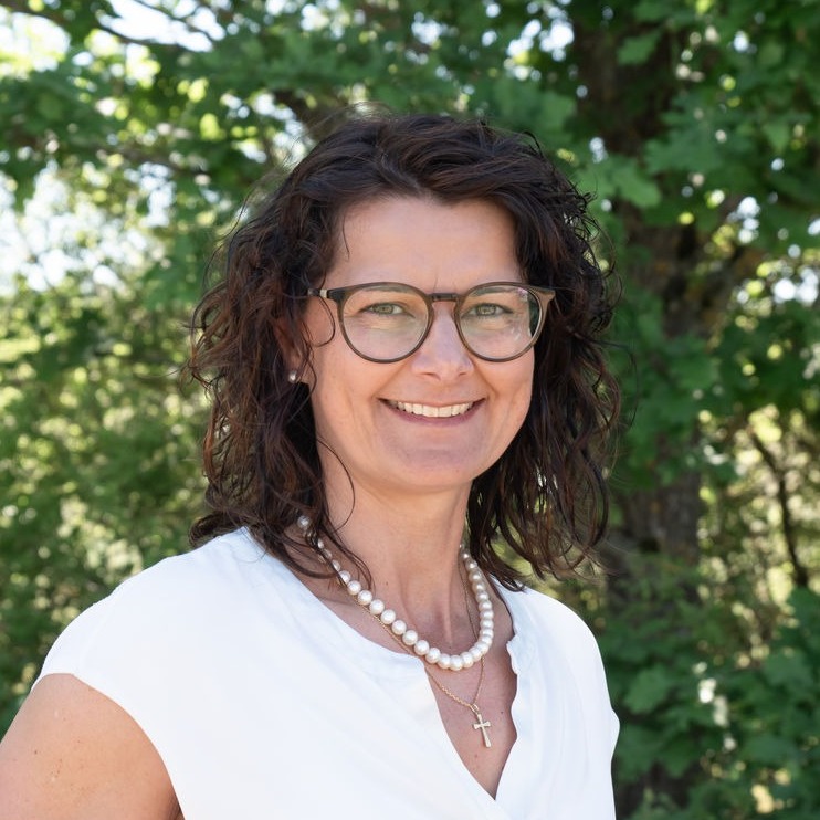 Allianz Versicherung Allianz Willibald Stöckl Inhaberin Petra Lugauer Nittenau - Angelika Lugauer