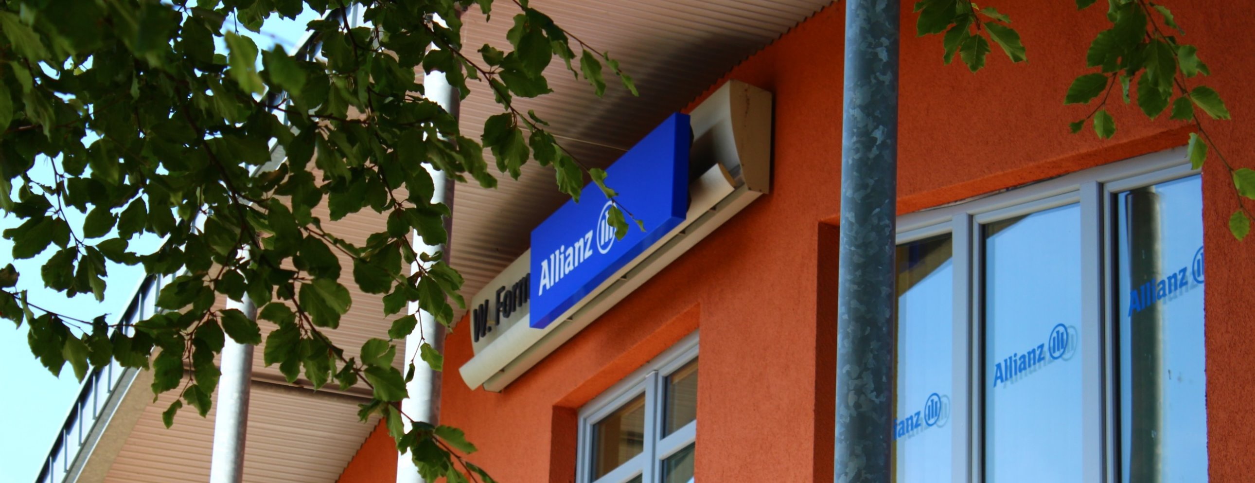 Allianz Versicherung Wolfgang Formen e.K. Monschau - Geschäftsgebäude der Allianz GV Formen in Monschau