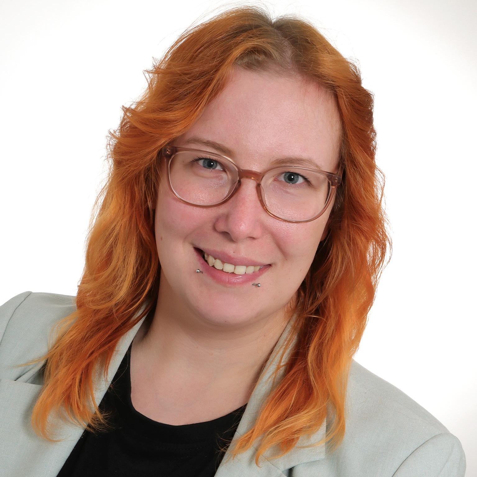 Allianz Versicherung Yvonne Umbach Hettstedt - Theresa Daniels